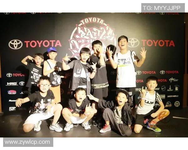 赛后复盘:广州街舞队与杭州街舞队灵活性对比分析与总结 赛后复盘:广州街舞队与杭州街舞队灵活性对比分析与总结